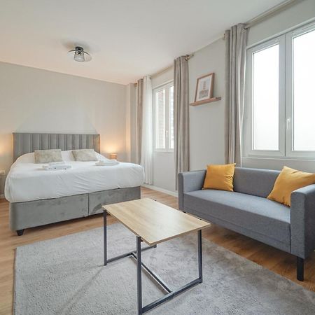 Hotel Trianon Saint Ouen Esterno foto