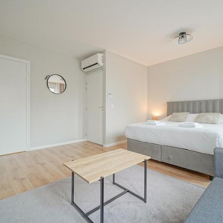 Hotel Trianon Saint Ouen Esterno foto