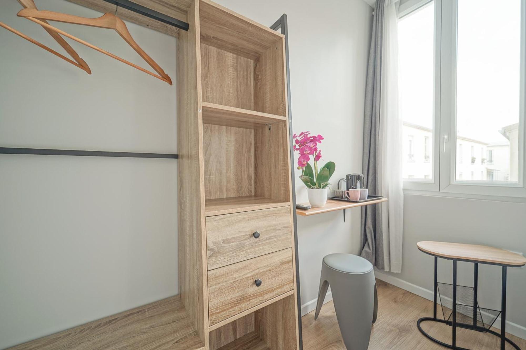 Hotel Trianon Saint Ouen Esterno foto