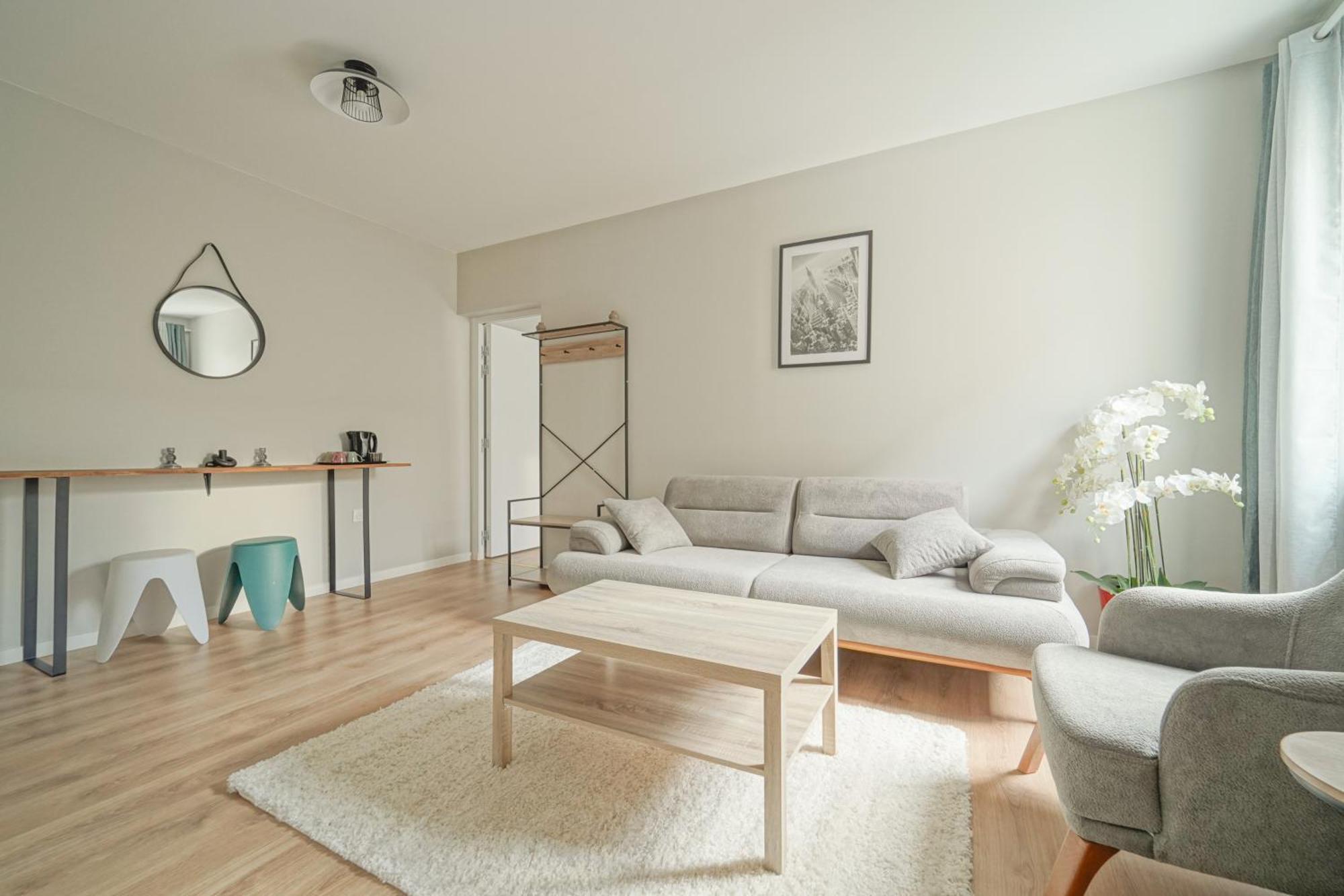 Hotel Trianon Saint Ouen Esterno foto